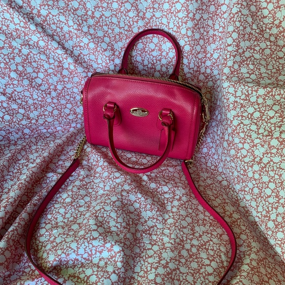 Coach hot pink/fuchsia purse - Picture 3 of 5